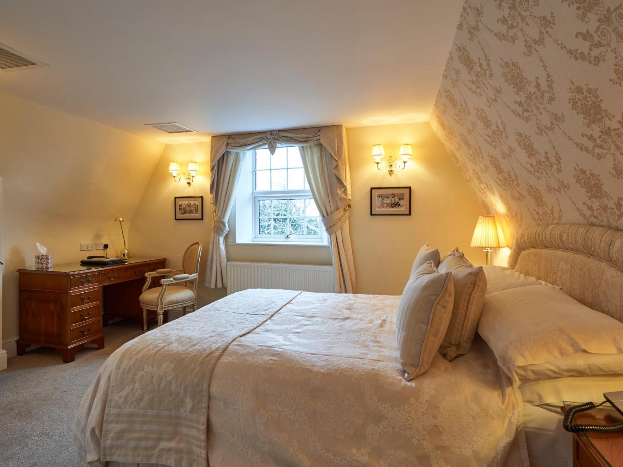 Hempstead House Hotel & Restaurant Sittingbourne Rum bild