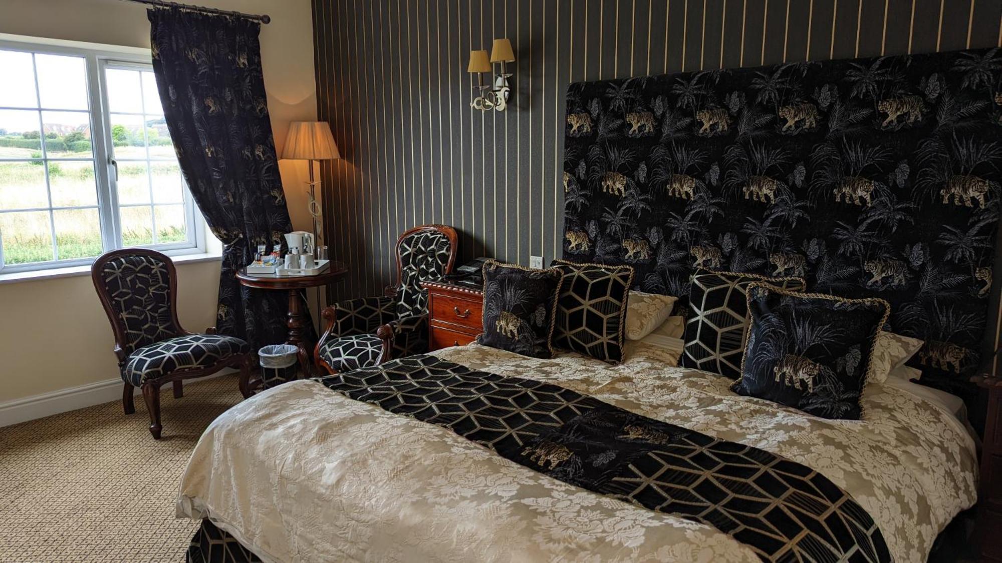 Hempstead House Hotel & Restaurant Sittingbourne Exteriör bild